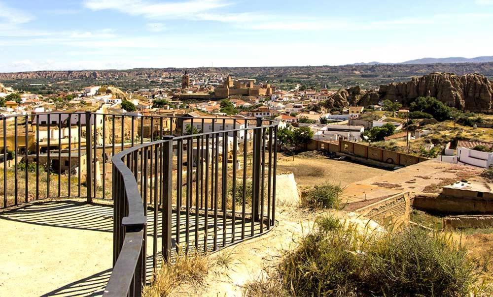 Cueva El Jaraiz Guadix Exterior foto